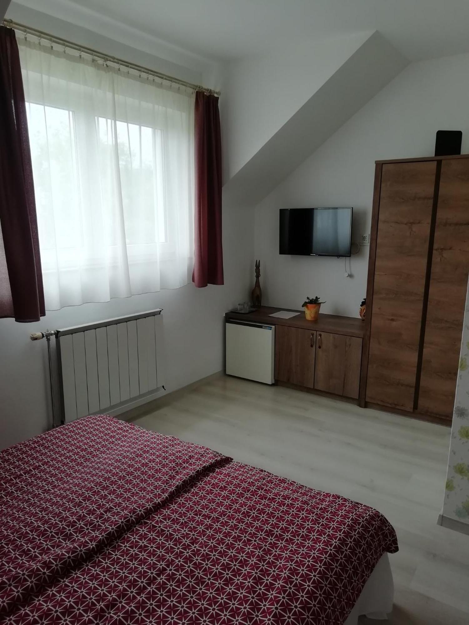 Katalin Vendeghaz Hotel Gyenesdias Ngoại thất bức ảnh